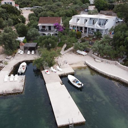 Apartments By The Sea Zuronja, Peljesac - 10137 Brijesta المظهر الخارجي الصورة