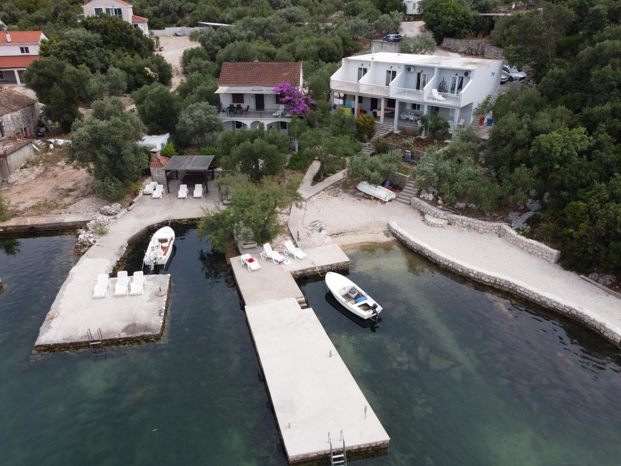 Apartments By The Sea Zuronja, Peljesac - 10137 Brijesta المظهر الخارجي الصورة